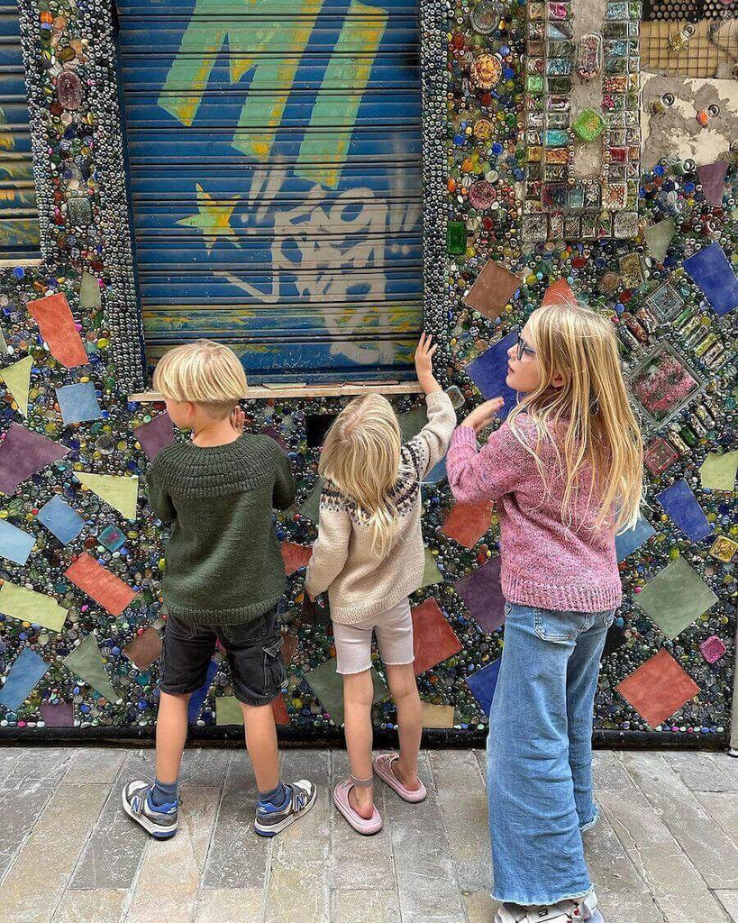 Barn iført lys Celeste Sweater Junior