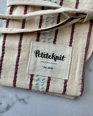 Detaljebillede af Knitter's Needle Case - To go i farven Seersucker Twin Stripe