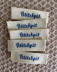 "PetiteKnit"-label 5 stk. - Electric Blue