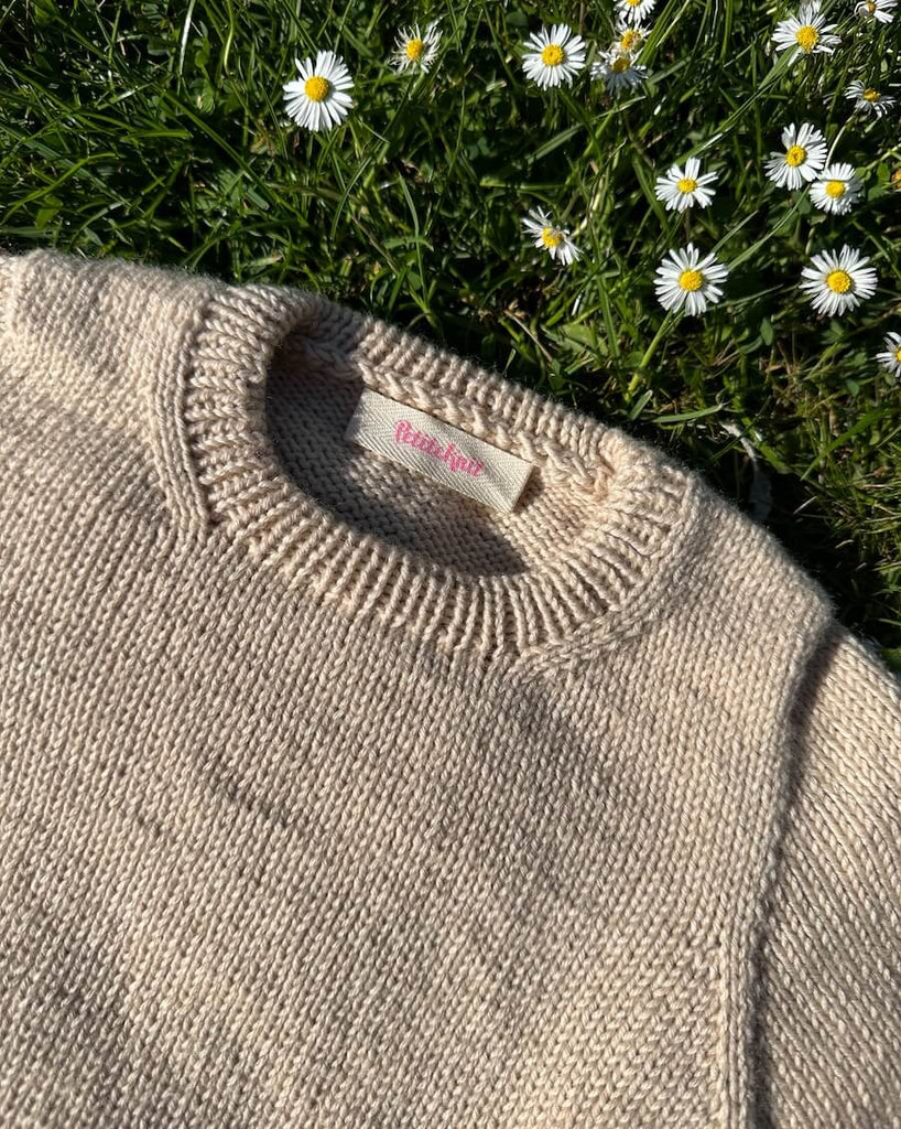 Liggebillede af beige Poppy Tee Junior
