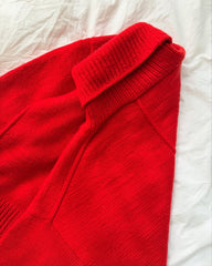 Detaljebillede af rød Scarlet Sweater