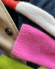 Detaljebillede af multifarvet Sister Scarf