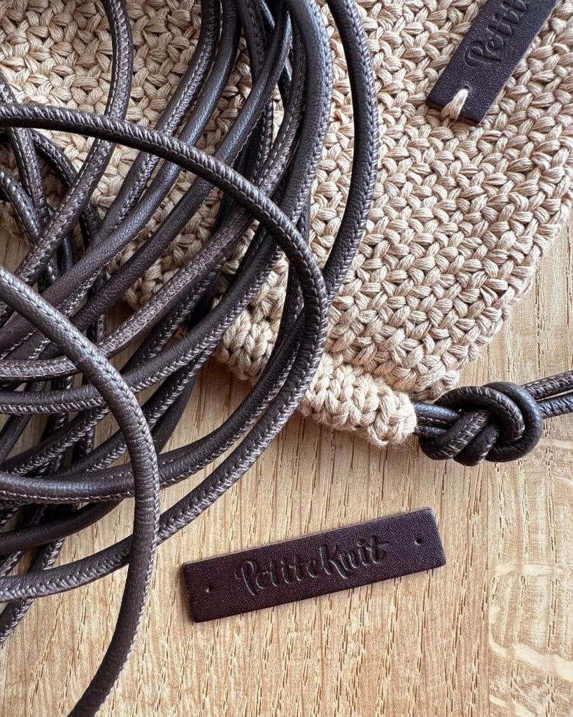 Close up af skindsnøre