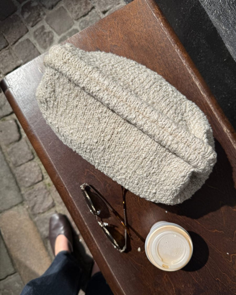 Beige Teddy Clutch set oppefra