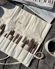 Pindeetui med strikkepinde i