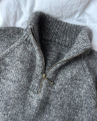Detaljebillede af grå Zipper Sweater Junior