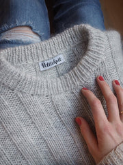 Detaljebillede lysegrå Striber På Langs Sweater