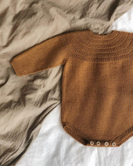 Liggende brun Ankers Dragt