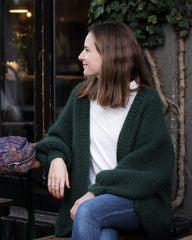 Kvinde iført grøn Ballonjakke