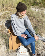 Kvinde iført mørkegrøn Hipster Hue