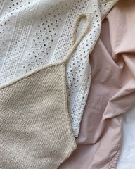 Liggede hvid Kumulus Top