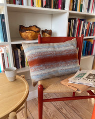 Technicolor Pillow på stol