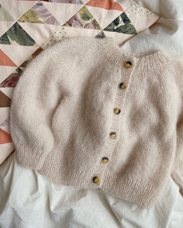 Novice Cardigan Mini - Mohair Edition - Revendeur