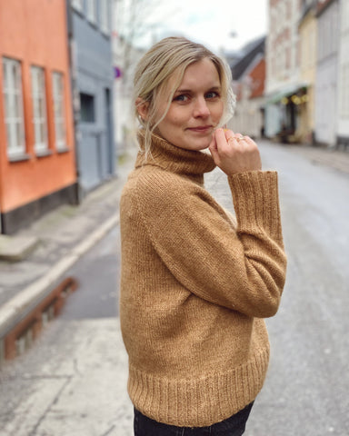 Caramel Sweater - Vähittäismyyjä