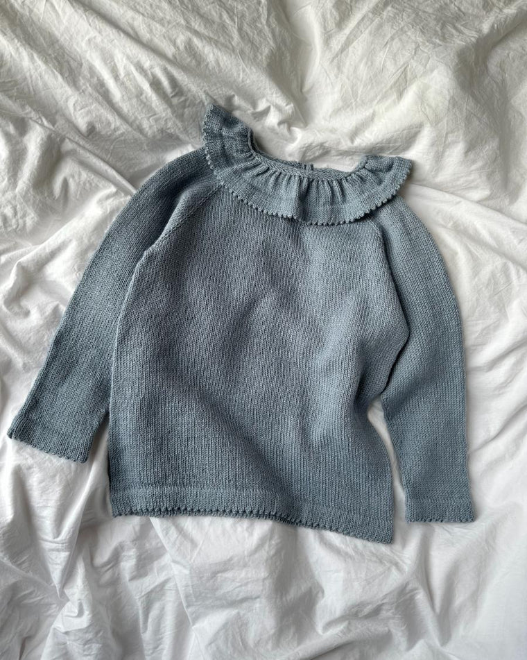 Detaljebillede af okkerfarvet Dagmars Bluse
