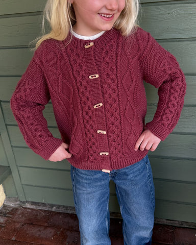 Barn iført bordeaux Dagmar Jacket Junior