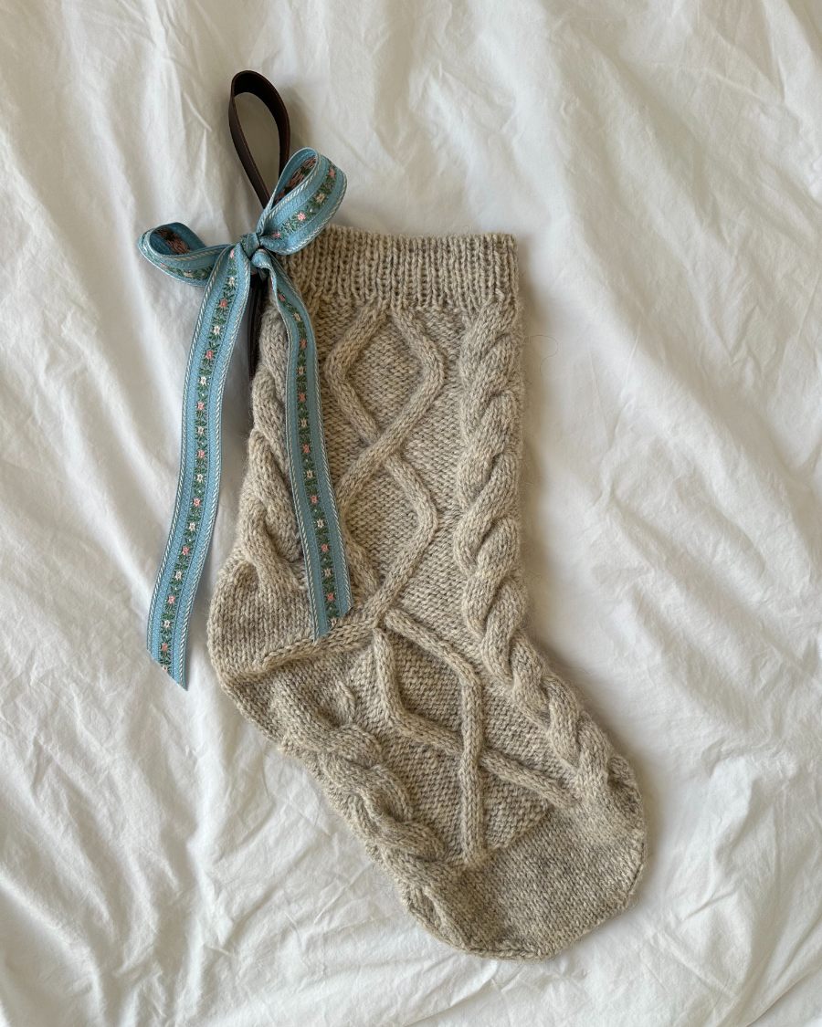 December Stocking – PetiteKnit