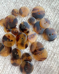 2-hole galalith buttons Ø15 mm - Dark brown - 10 pcs