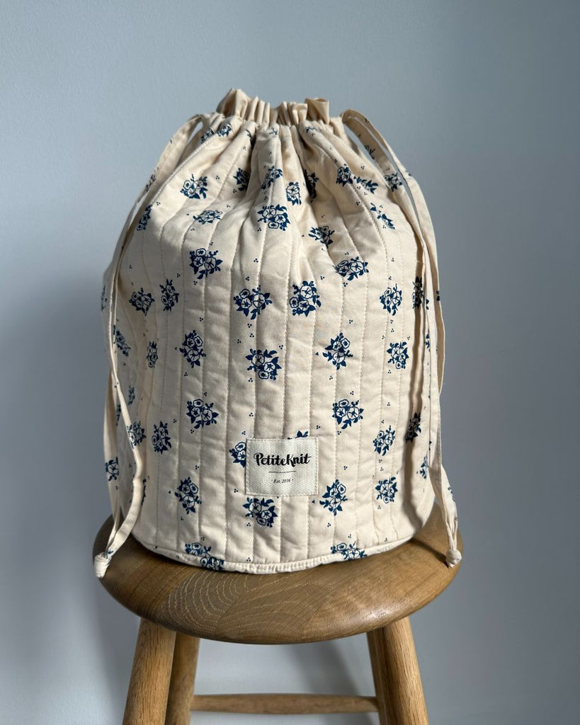 Get Your Knit Together Bag Grand - Midnight Blue Flower