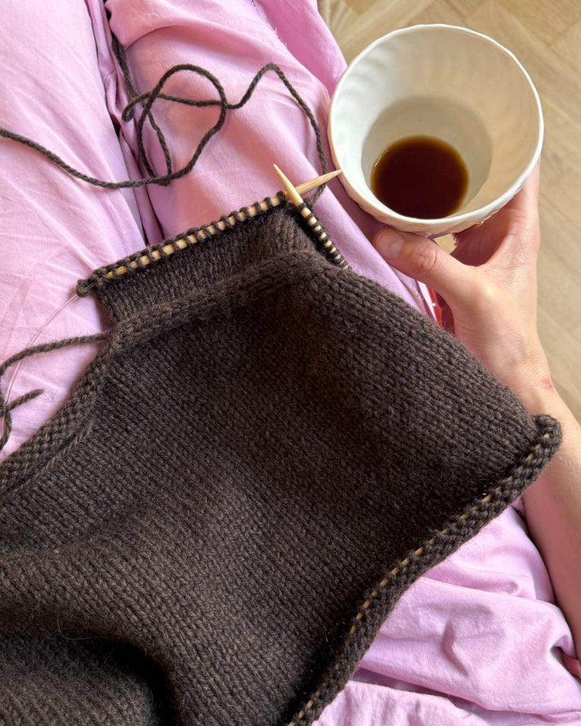 Procesbillede af brun Hannah Sweater O-neck