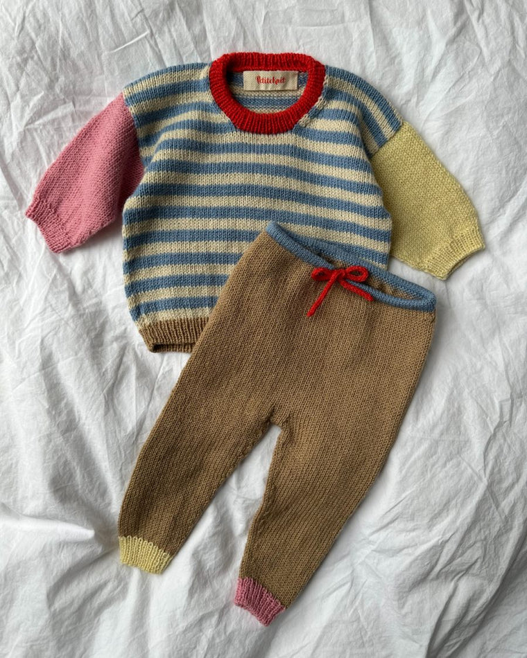 Ravelry: Weekend Sweater pattern by PetiteKnit