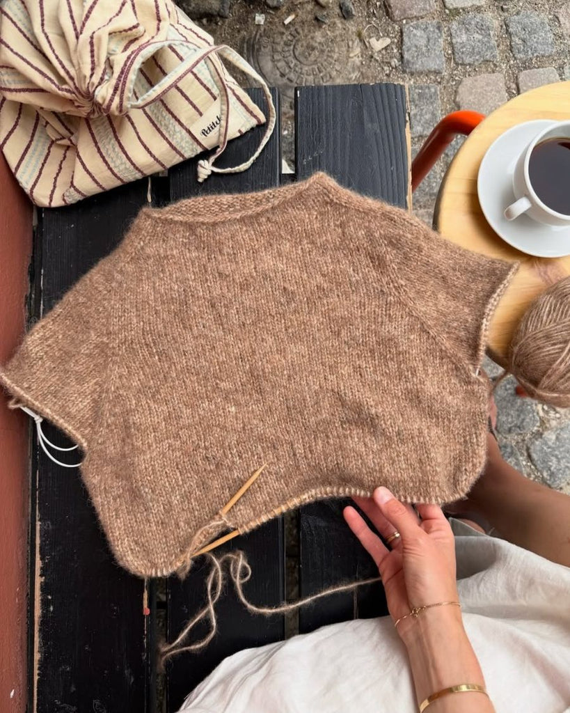 Procesbillede af brun Ivy Sweater