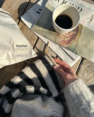 Petiteknit Knitter's string bag med logo i hjørne