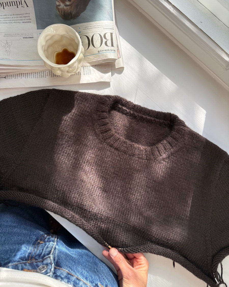 Procesbillede af brun Niels Sweater
