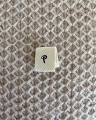 "P" folded label 5 pcs.