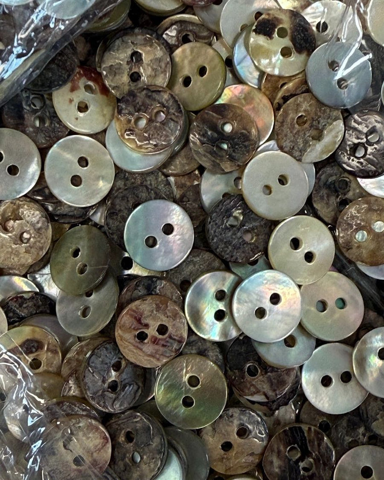 Knapper av perlemor Ø11,4 mm - 12 stk.