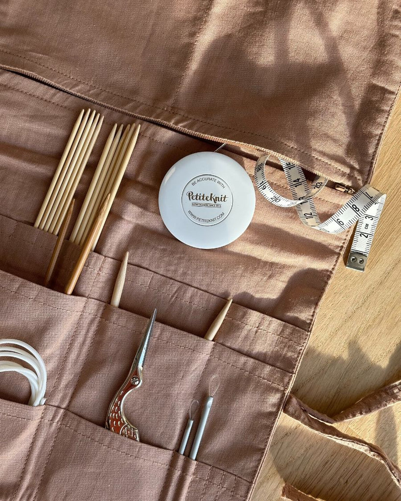 Knitter's Needle Case - To Go - Praline Seersucker