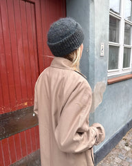 Kvinde iført grøn Terrazzo Hue