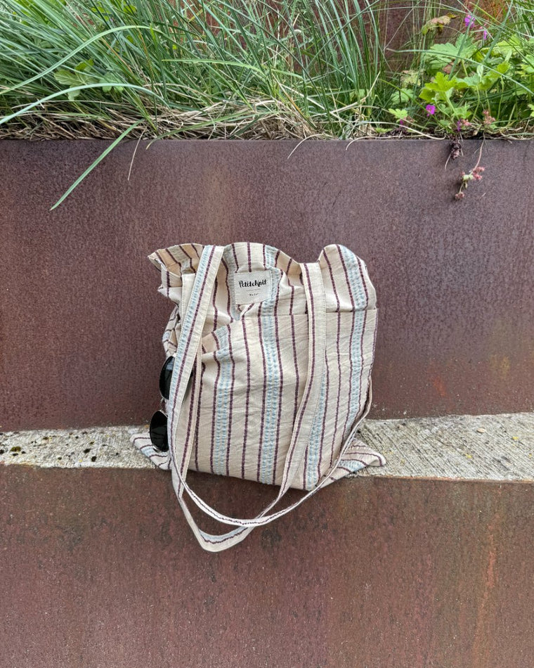 Knitter's Tote Bag i farven Seersucker Twin Stripe