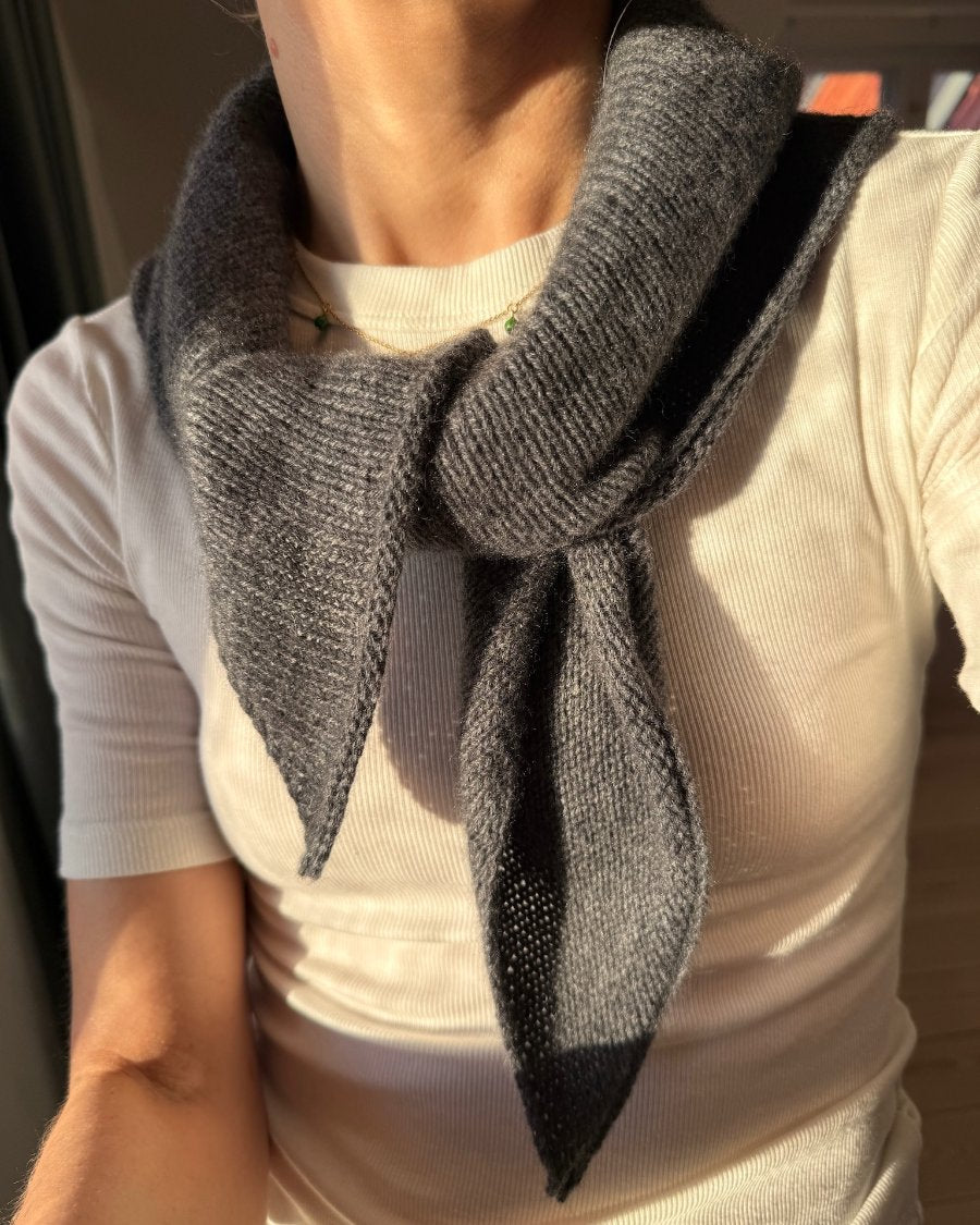 Uma Scarf – PetiteKnit