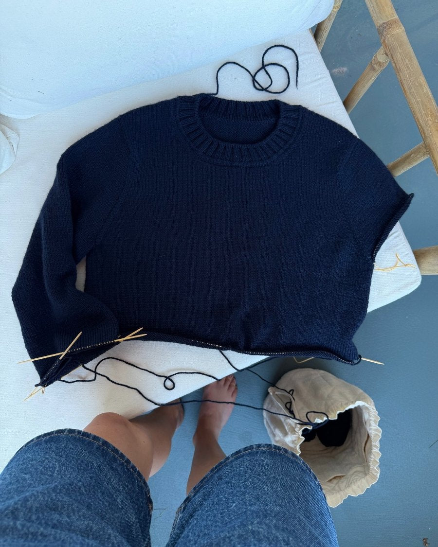 Procesbillede af blå Vega Sweater 