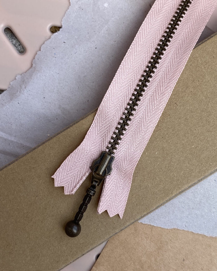 Zipper 17 cm - Powder pink - Wholesale