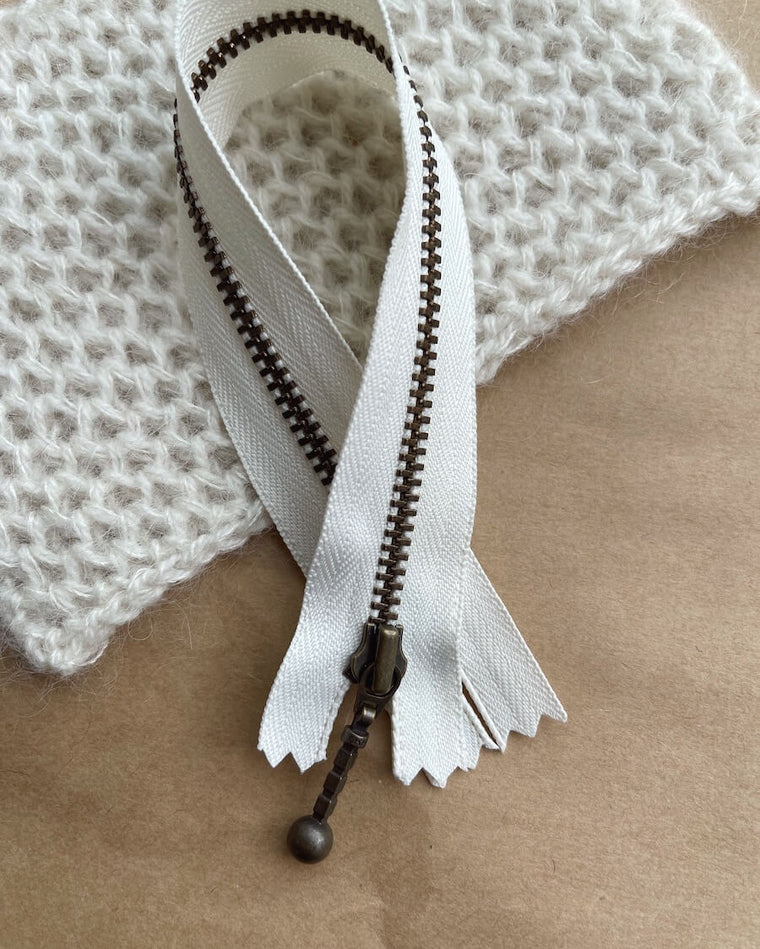 Zipper 23 cm - Mother of pearl - Wholesale