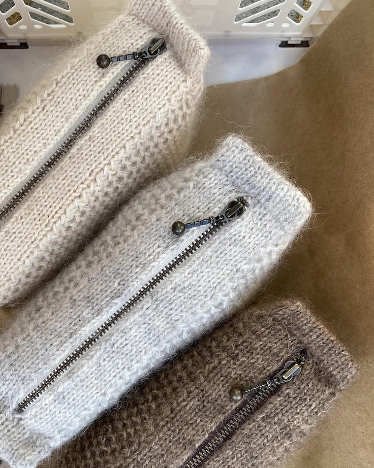 UDENLANDSKE FORHANDLERE Zipper 17 cm  - Flint - Wholesale