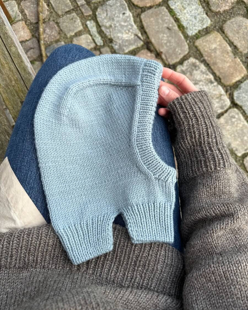 Liggende lyseblå Everyday Balaclava 