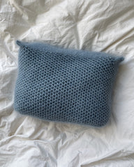 Blå honey clutch liggende