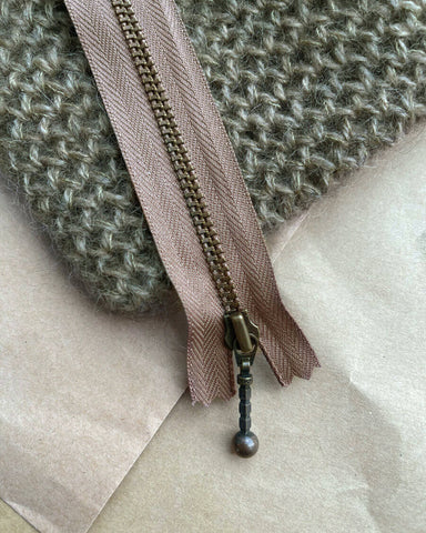 Zipper 14 cm - Hazelnut - Wholesale