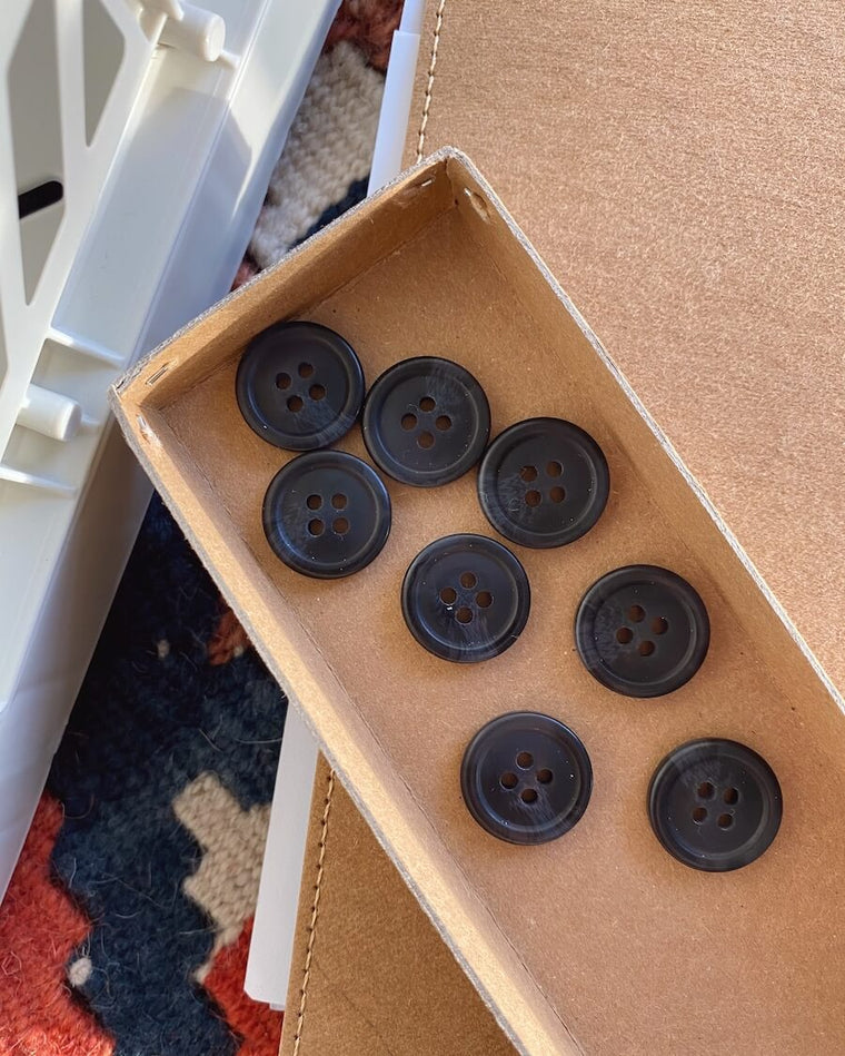 Buttons Ø18 mm - Black - 8 pcs